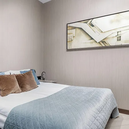 Rentplanet - Zlota Apartamento Varsovia